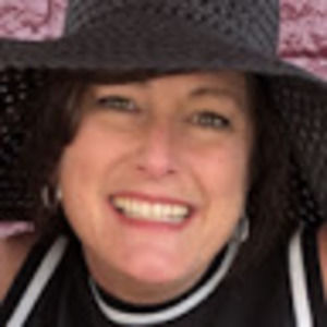 Meet your Posher, Janet